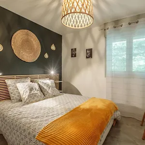 bourg-saint-maurice-centre-45m2-prox-gare-sncf-et-funiculaire.hotels-rhonealpes.com/