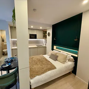 villa-astay-studio-no-3-rez-de-chaussee.hotels-rhonealpes.com/